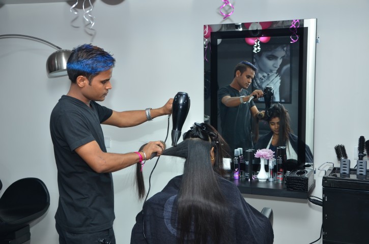 lakme Salon Patna