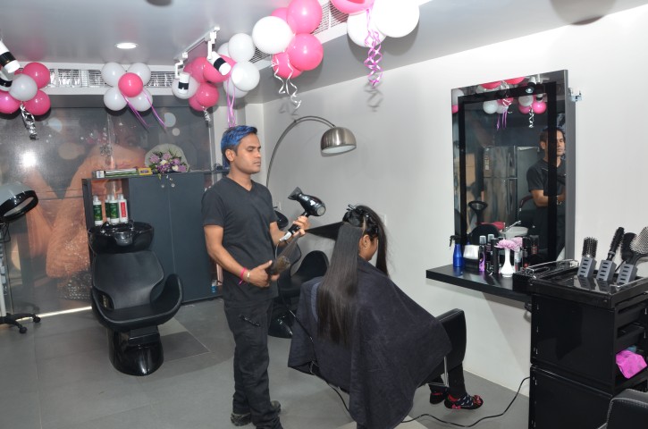 lakme Salon Patna