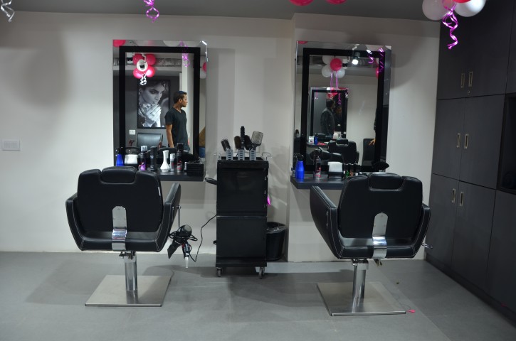 lakme Salon Patna