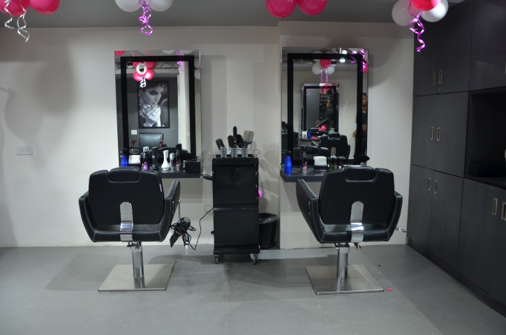 lakme Salon Patna